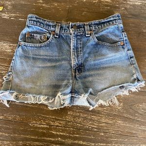 Vintage Levi- cut off shorts